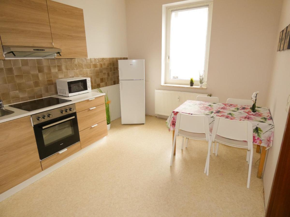 Sunnyhome Monteurwohnungen Und Apartments In Schwandorf المظهر الخارجي الصورة