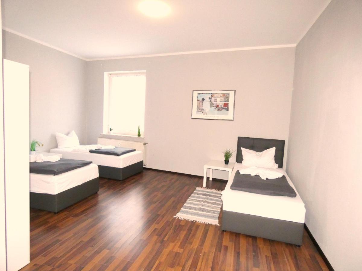 Sunnyhome Monteurwohnungen Und Apartments In Schwandorf المظهر الخارجي الصورة