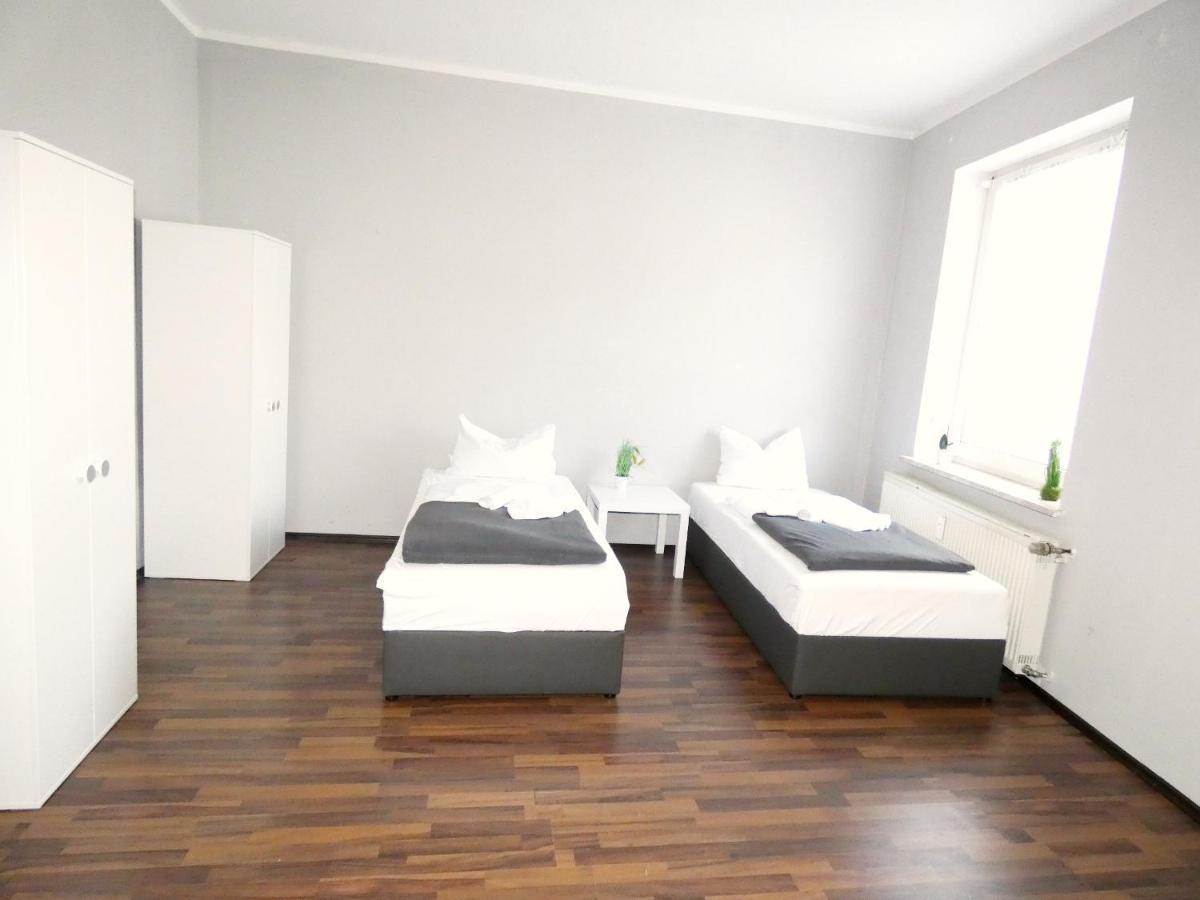 Sunnyhome Monteurwohnungen Und Apartments In Schwandorf المظهر الخارجي الصورة